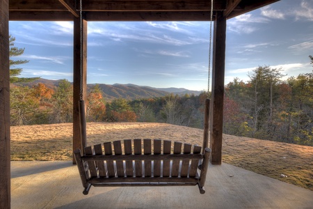 Breakaway Ridge- Lower level patio