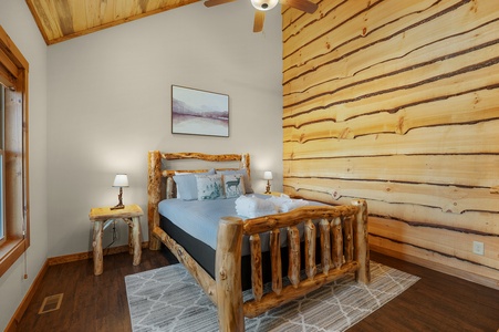 The Peaceful Meadow Cabin- Entry Level Guest Queen Bedroom