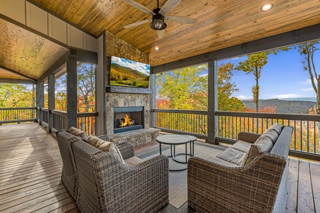 Wine Down Ridge - Entry Level Deck Fireplace Seating