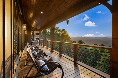 The Sanctuary: Entry Level Deck View