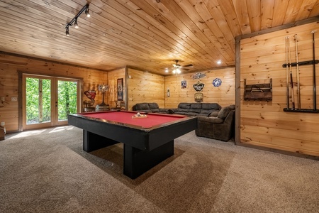 Woodhaven Retreat - Lower Level Entertainment Area