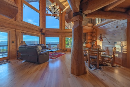 Saddle Lodge - Living Room with Long Range Views