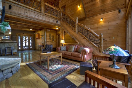 Reel Creek Lodge- Living room area looking onto the entry way door