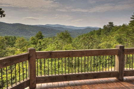 3 Peaks- Entry Level Deck Mountain View