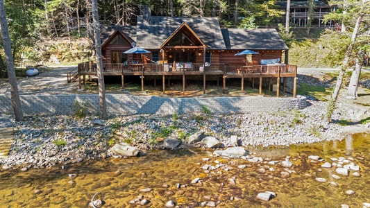 Rivers D Lite - Cabin and Toccoa River view