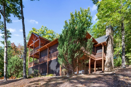 Soaring Hawk Lodge - Rear Exterior