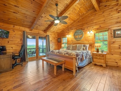 Sunrise on the Ridge - Primary King Suite with Private Balcony