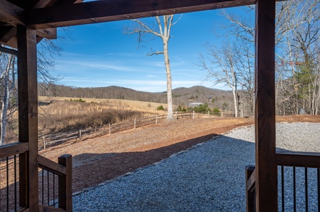 The Peaceful Meadow Cabin- Front Porch View