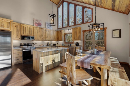 The Peaceful Meadow Cabin- Dining Area/Kitchen