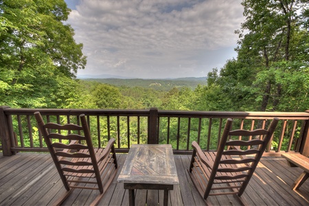 Bear Necessities- Long range mountain views from the entry level deck