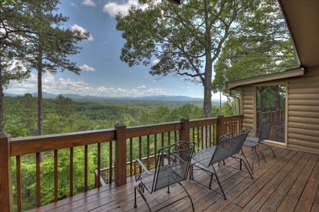 Heavens Step - Forest and Mountain Views