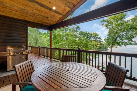 When In Rome - Outdoor fireplace and sitting area overlooking Lake Blue Ridge