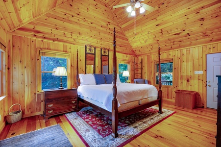 A Whitewater Retreat - Primary King Bedroom