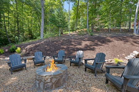 Aska Favor - New Fire Pit!