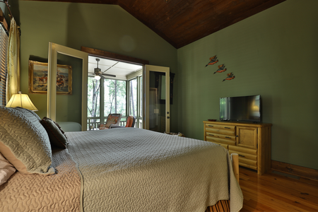 Elk Horn - Master Bedroom