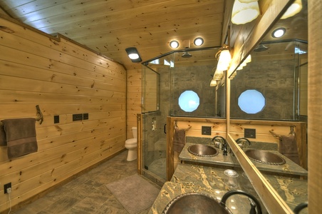 The Vue Over Blue Ridge- Full bathroom with a walk in shower