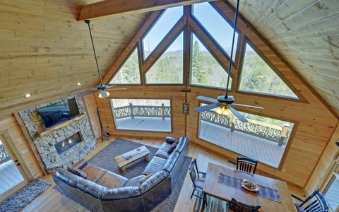 Majestic View - Family and Dining Area from Upper Level