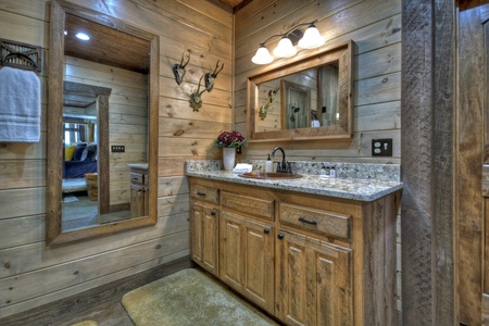 Privacy Peak - Lower Level Bathroom