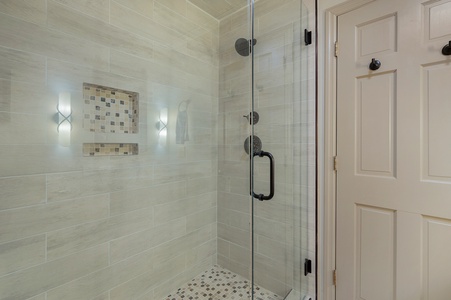 Echoes on the Lake - Primary King Suite Tile Shower