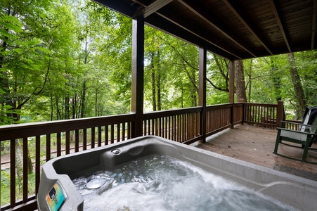 All Aboard - Hot Tub on Lower Level Covered Deck