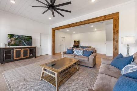 Blue Ridge Bliss - Lower Level Living Room