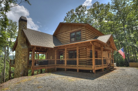 Deer Trails Cabin - Cabin Exterior