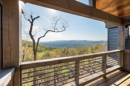 Mountain Air - Upper Level King Bedroom 1 Balcony View