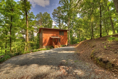 Absolute Relaxation - Driveway Entry