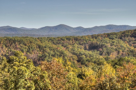 Eagles View - Long Range Mountain Views