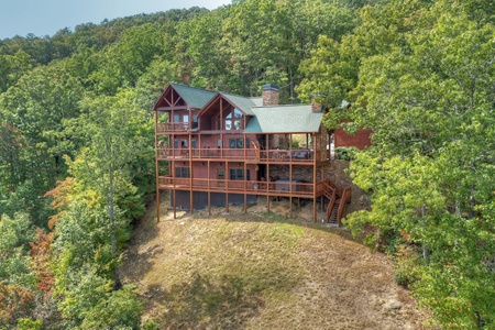 Grand Bluff Retreat- Long range cabin views