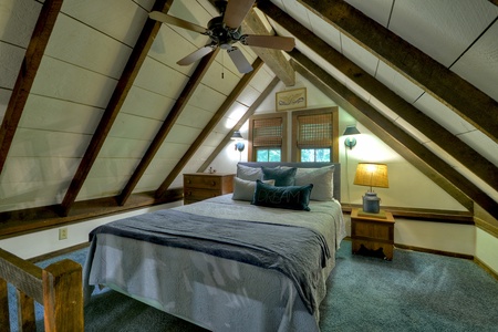JME Retreat- Loft bedroom space
