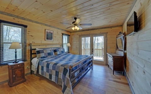 Wood Haven Retreat - Main Level King Bedroom