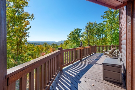 Hawksnest - Entry Level Deck View