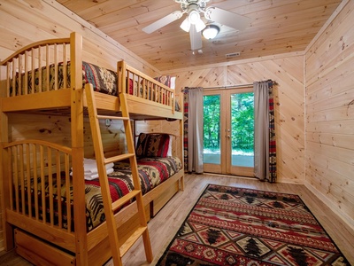 Hillside Hideaway - Lower Level Bunkroom