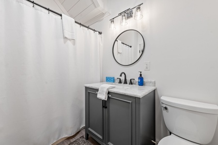 vLower Level Shared Bathroom