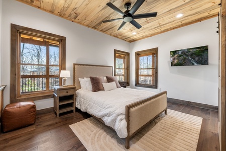 Big Top of Blue Ridge: Entry Level Guest Queen Bedroom