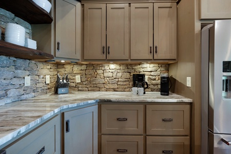 Nottely Island Retreat - Kitchen