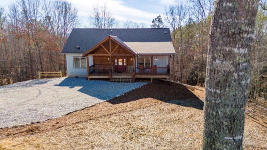 The Peaceful Meadow Cabin- Aerial