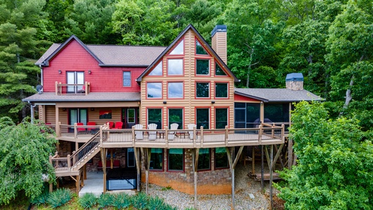Peacock Chalet- Front of Cabin