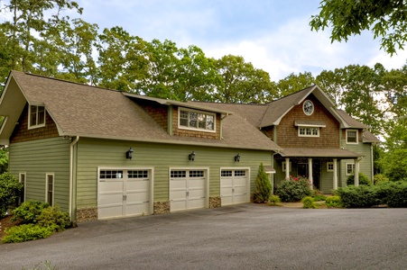 Blue Ridge Lake Retreat - Front View of Property