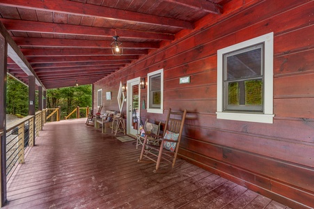 Pinecrest Lodge - Front Deck (2)