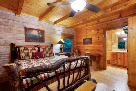 Mountaintown Creek Lodge - Entry Level Guest Bedroom