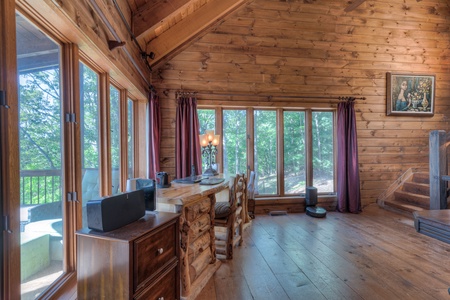 Trails End- Rustic work space