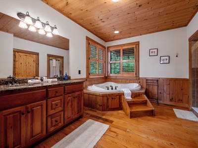 Serenity - Entry Level Primary En-Suite Soaking Tub