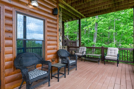 Moonlight Lodge - Lower Level Deck Seating