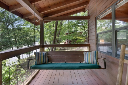 Seven's Secret - Back Deck Bench Swing