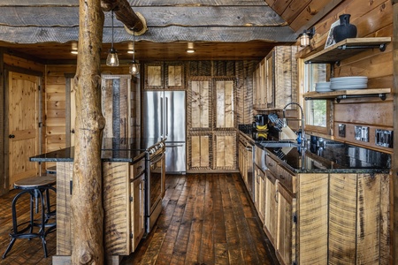 Lookout Lodge - Kitchen