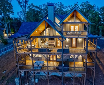 Alpine Vista - Back View of Cabin