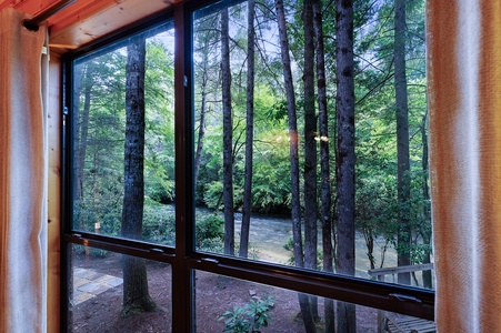 A Whitewater Retreat - Dining Area View