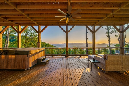 Alpine Vista - Lower Level Deck